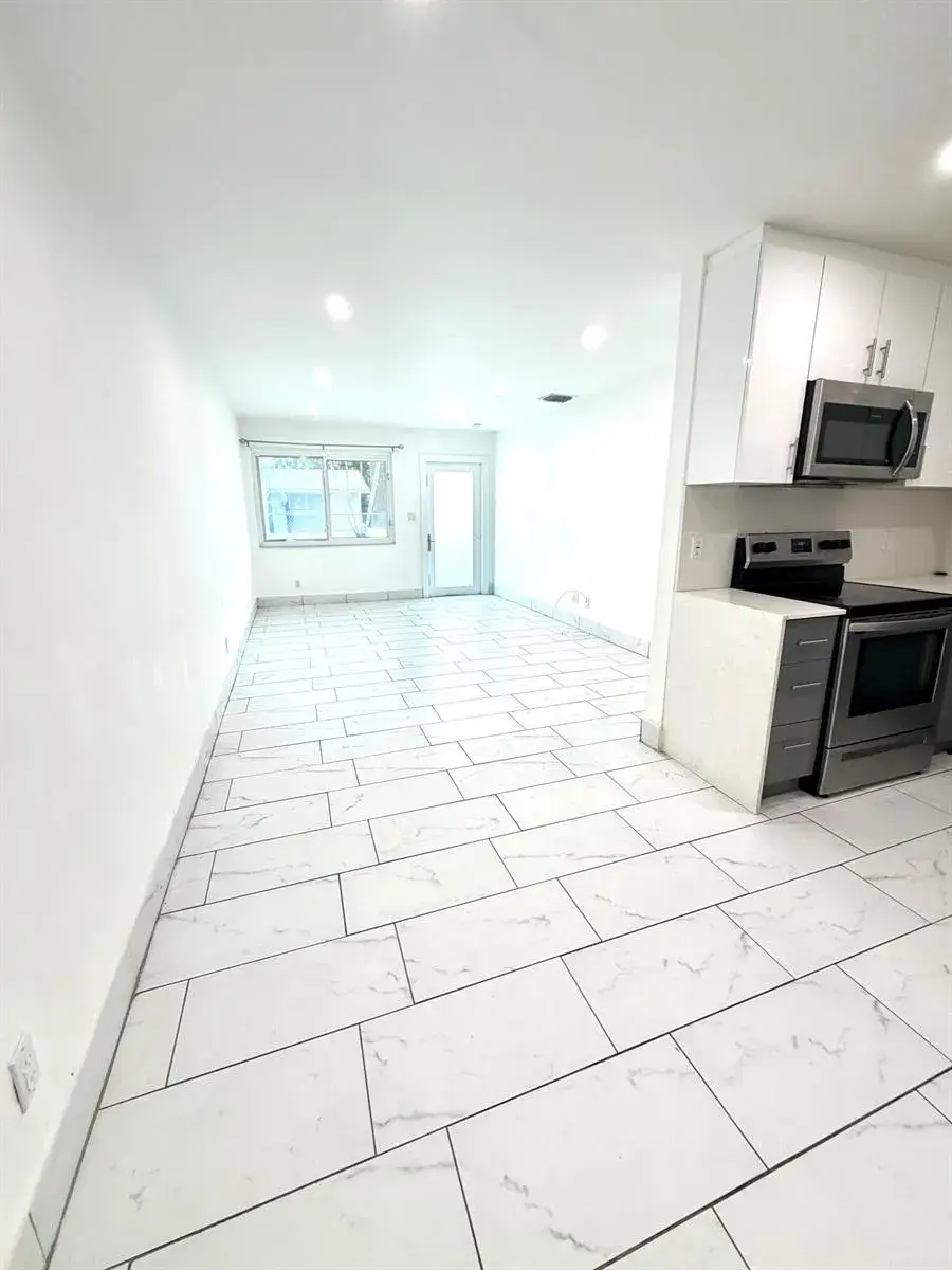 4665 SW 33rd Avenue, Fort Lauderdale FL 33312