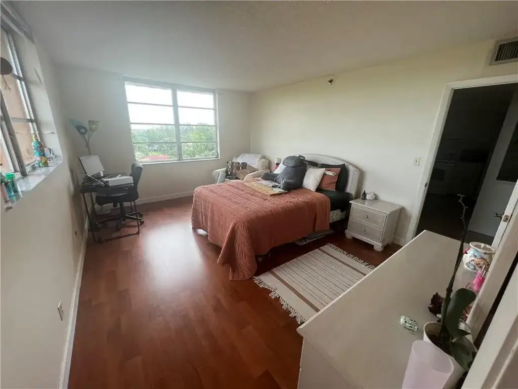 3001 W Rolling Hills Circle # 710, Davie FL 33328 photo 5