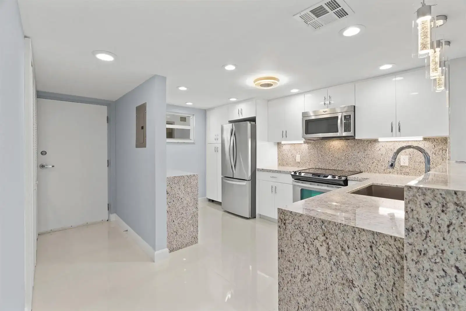 3580 S Ocean Boulevard # 8b, South Palm Beach FL 33480 photo 5