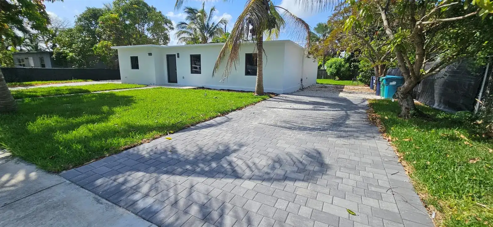 15495 Harrison Drive, Homestead FL 33033 photo 3