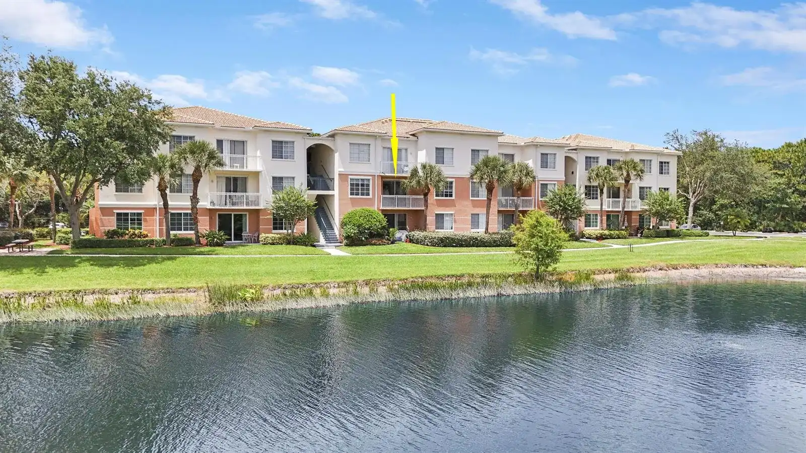 6206 Myrtlewood Circle W, Palm Beach Gardens FL 33418