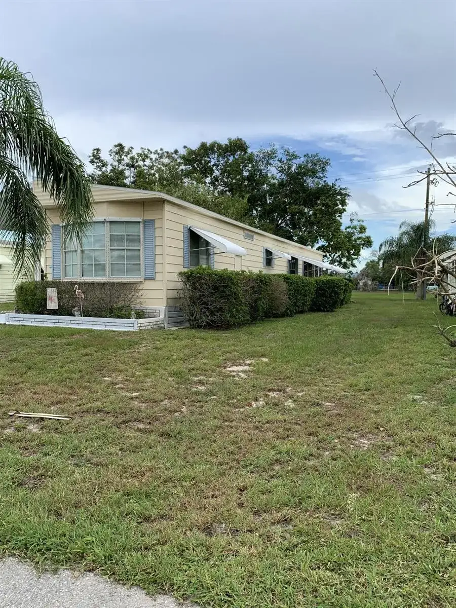125 E Caribbean, Port St. Lucie FL 34952 photo 5