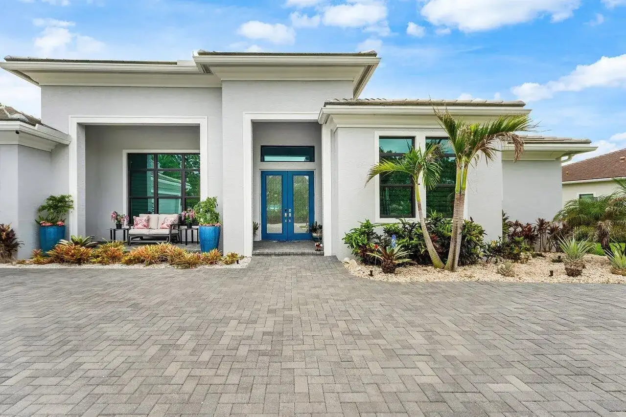 2893 SW Goldenglow Drive, Palm City FL 34990 photo 4