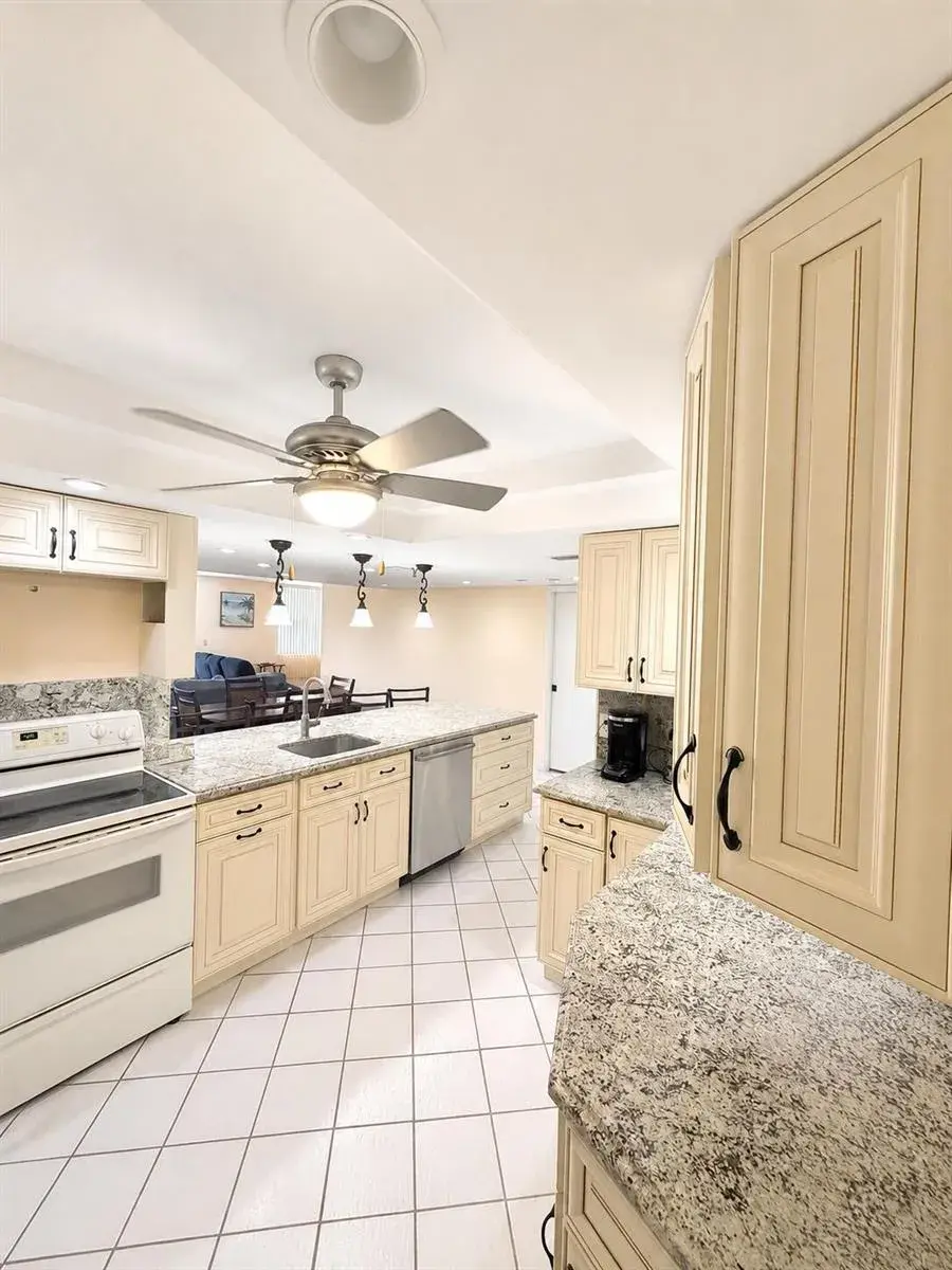 6500 NW 2nd Avenue # 512, Boca Raton FL 33487 photo 3