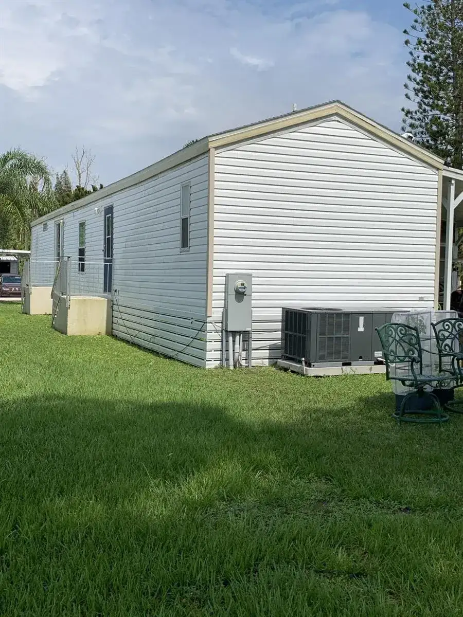 3 Mediterranean Boulevard E, Port St. Lucie FL 34952 photo 4