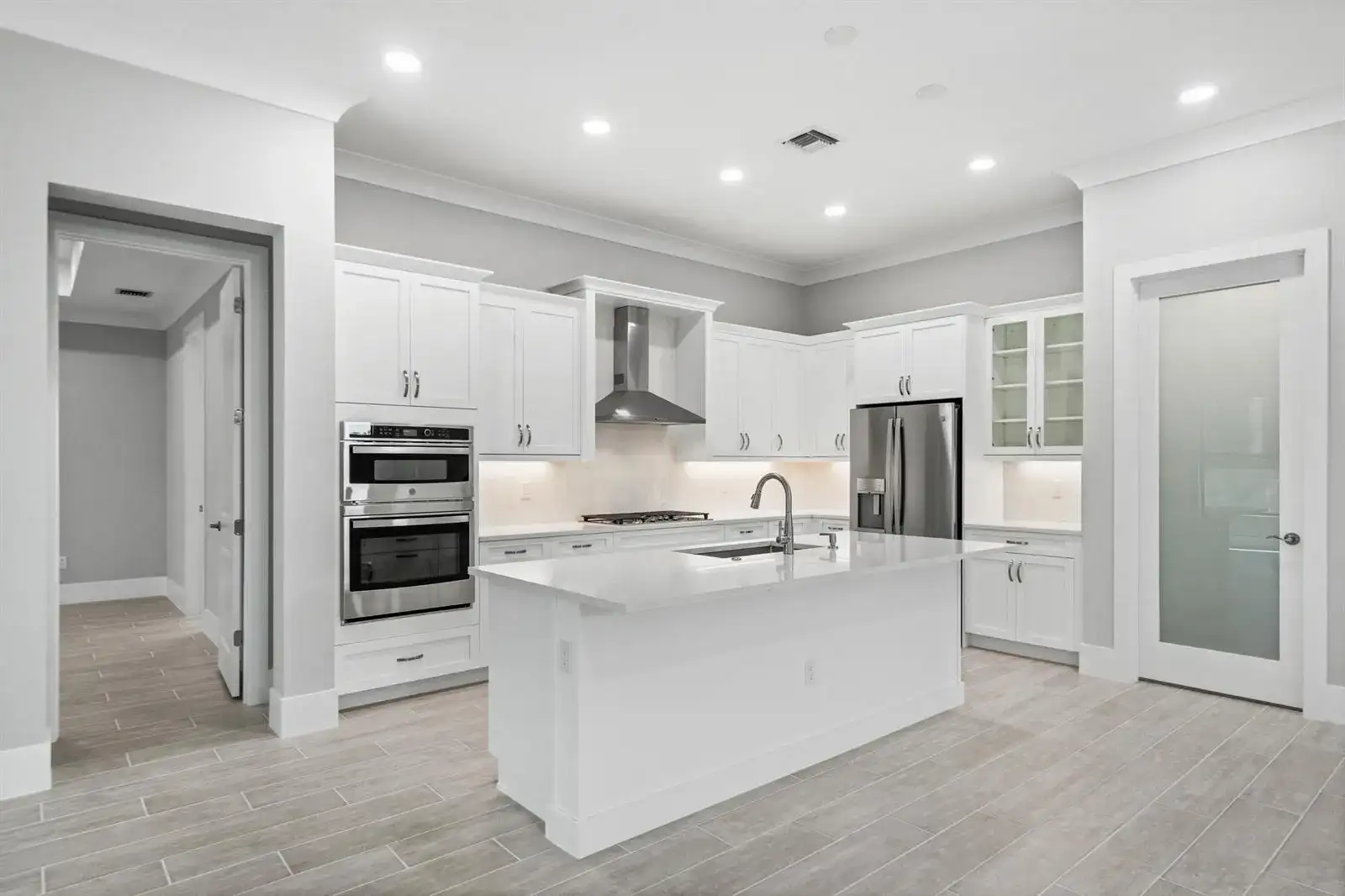 692 Ravens Landing Drive, Vero Beach FL 32968 photo 4