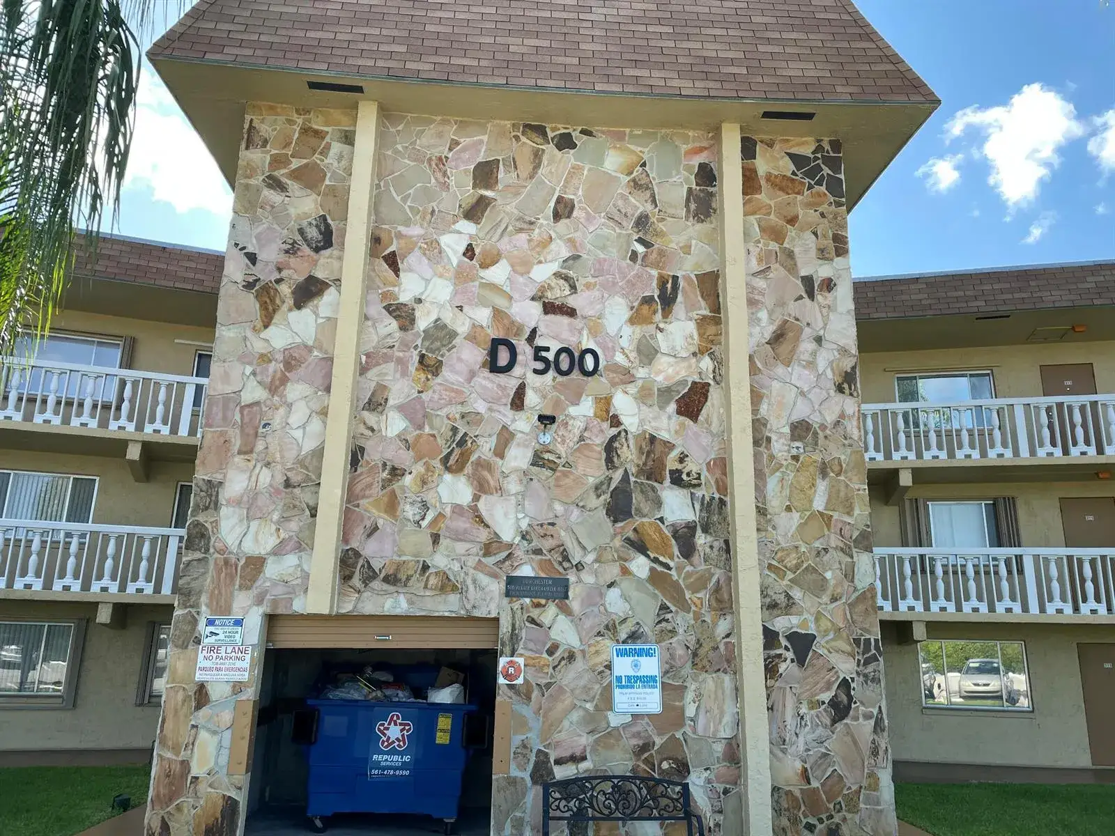 500 Village Green Circle W # 214, Palm Springs FL 33461