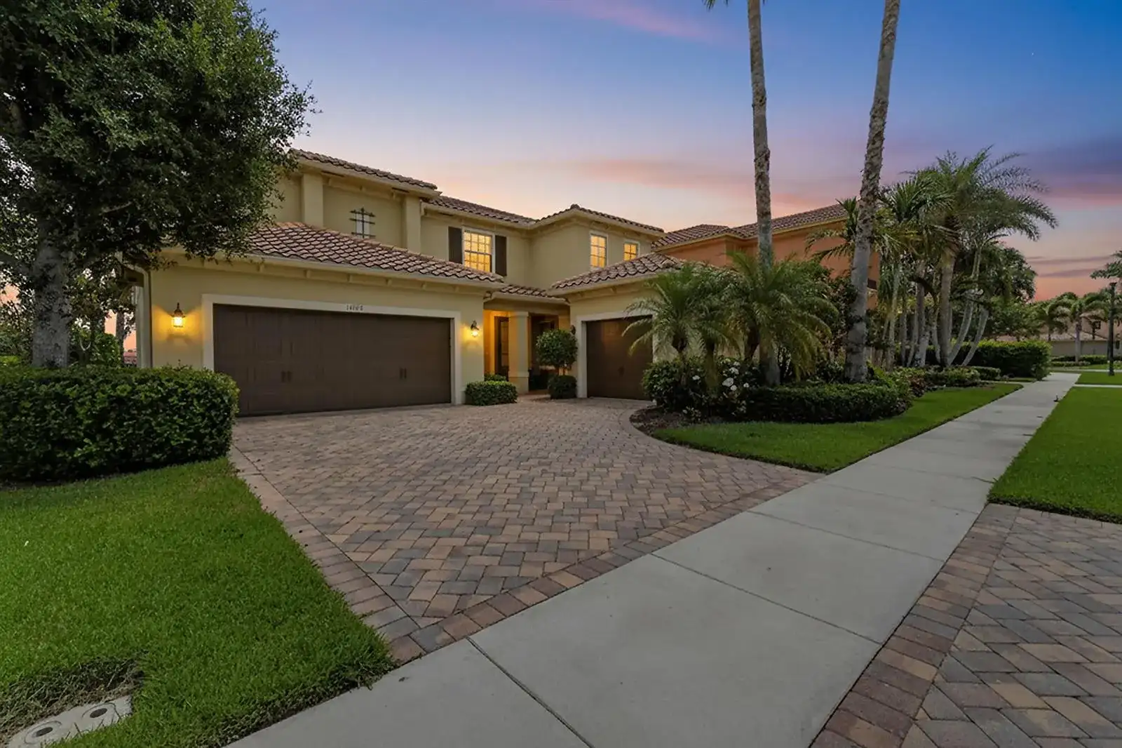 10519 Longleaf Lane, Wellington FL 33414 photo 2