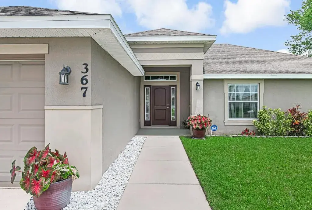 367 SW Grimaldo Terrace, Port St. Lucie FL 34984