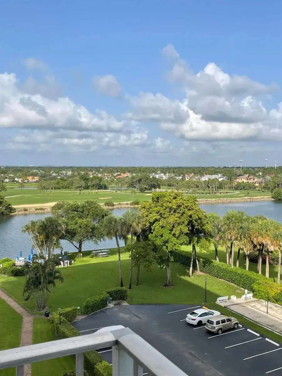 336 Golfview Road # 706, North Palm Beach FL 33408 photo 3