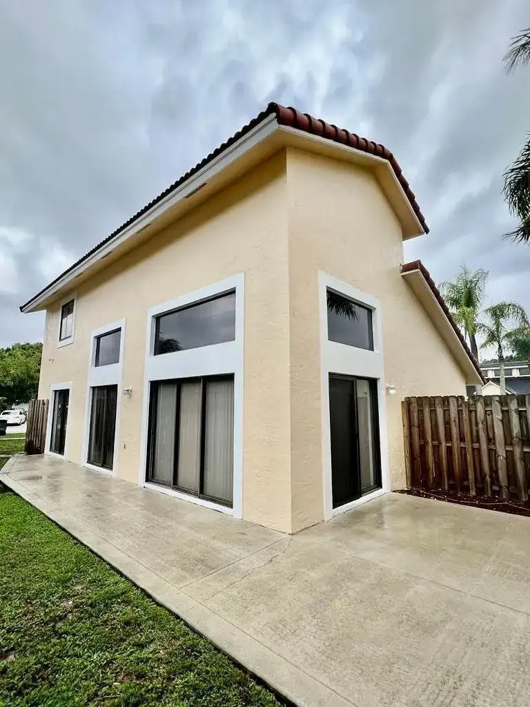 13769 Yarmouth Drive, Wellington FL 33414 photo 2