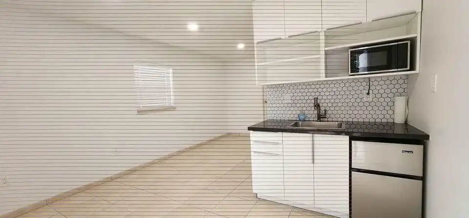 4648 SW 24th Avenue, Dania Beach FL 33312