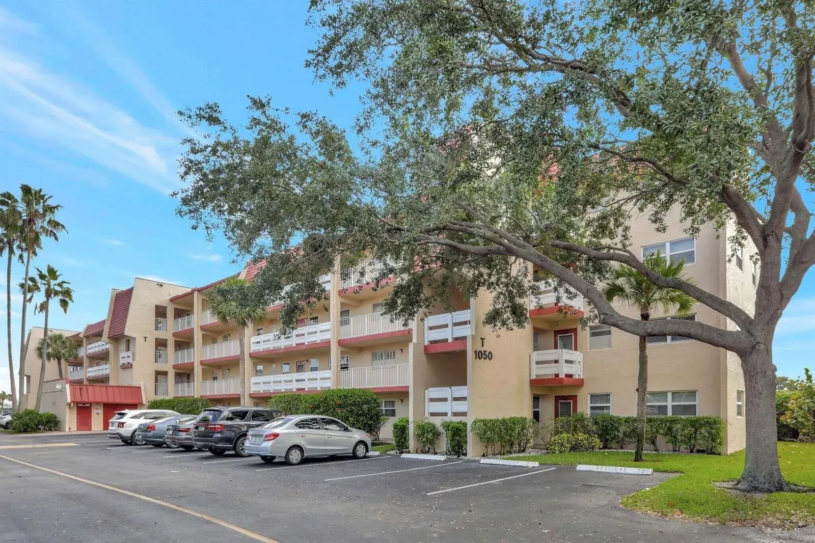 1015 Country Club Drive # 307, Margate FL 33063