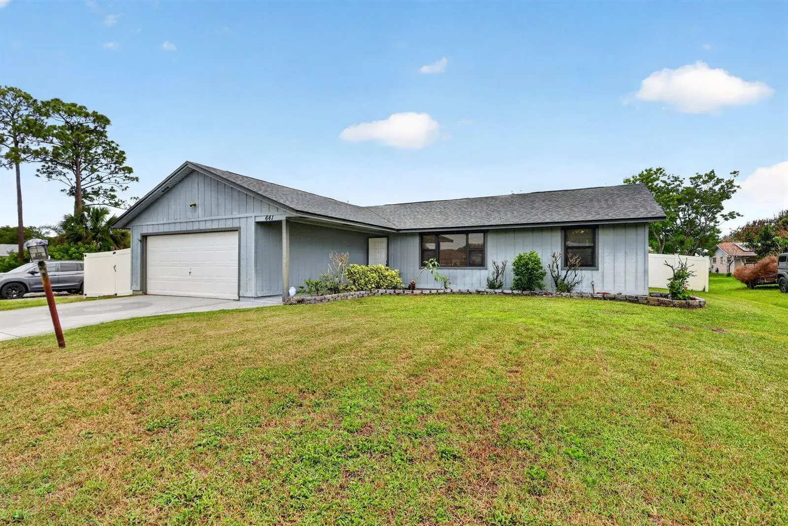 641 SE Streamlet Avenue, Port St. Lucie FL 34983