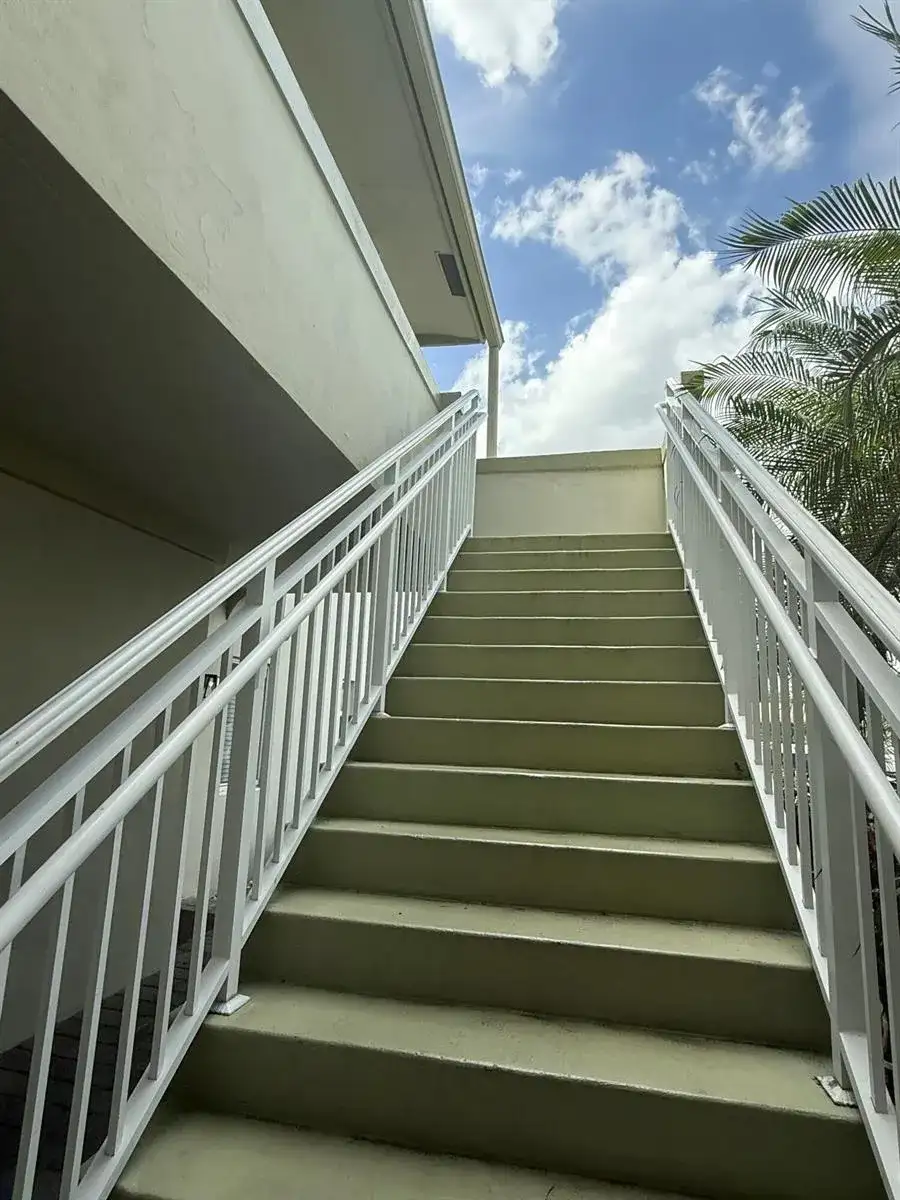 578 NE 20th Street # 10e, Wilton Manors FL 33305 photo 3
