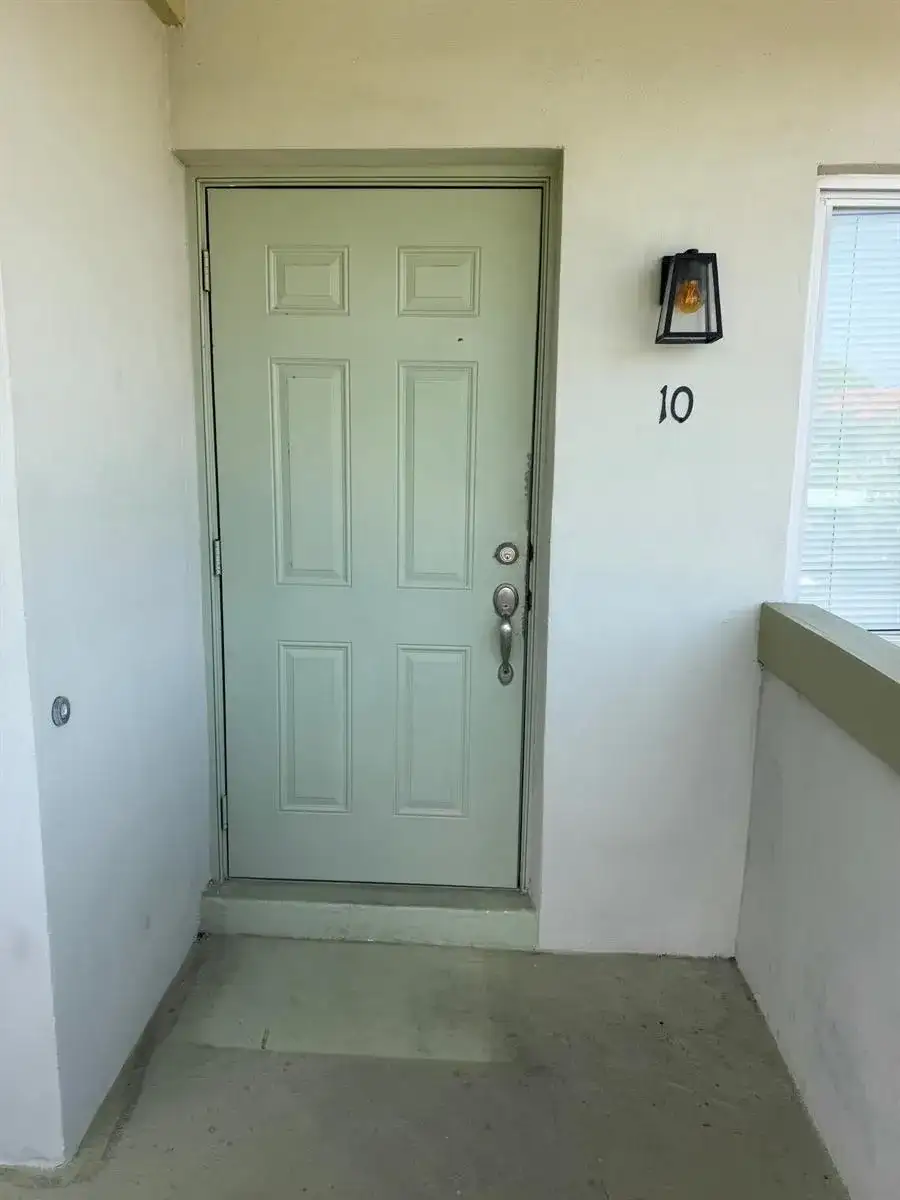 578 NE 20th Street # 10e, Wilton Manors FL 33305 photo 4