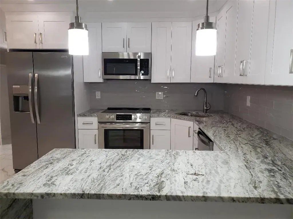 5201 NE 24th Terrace # A211, Fort Lauderdale FL 33308