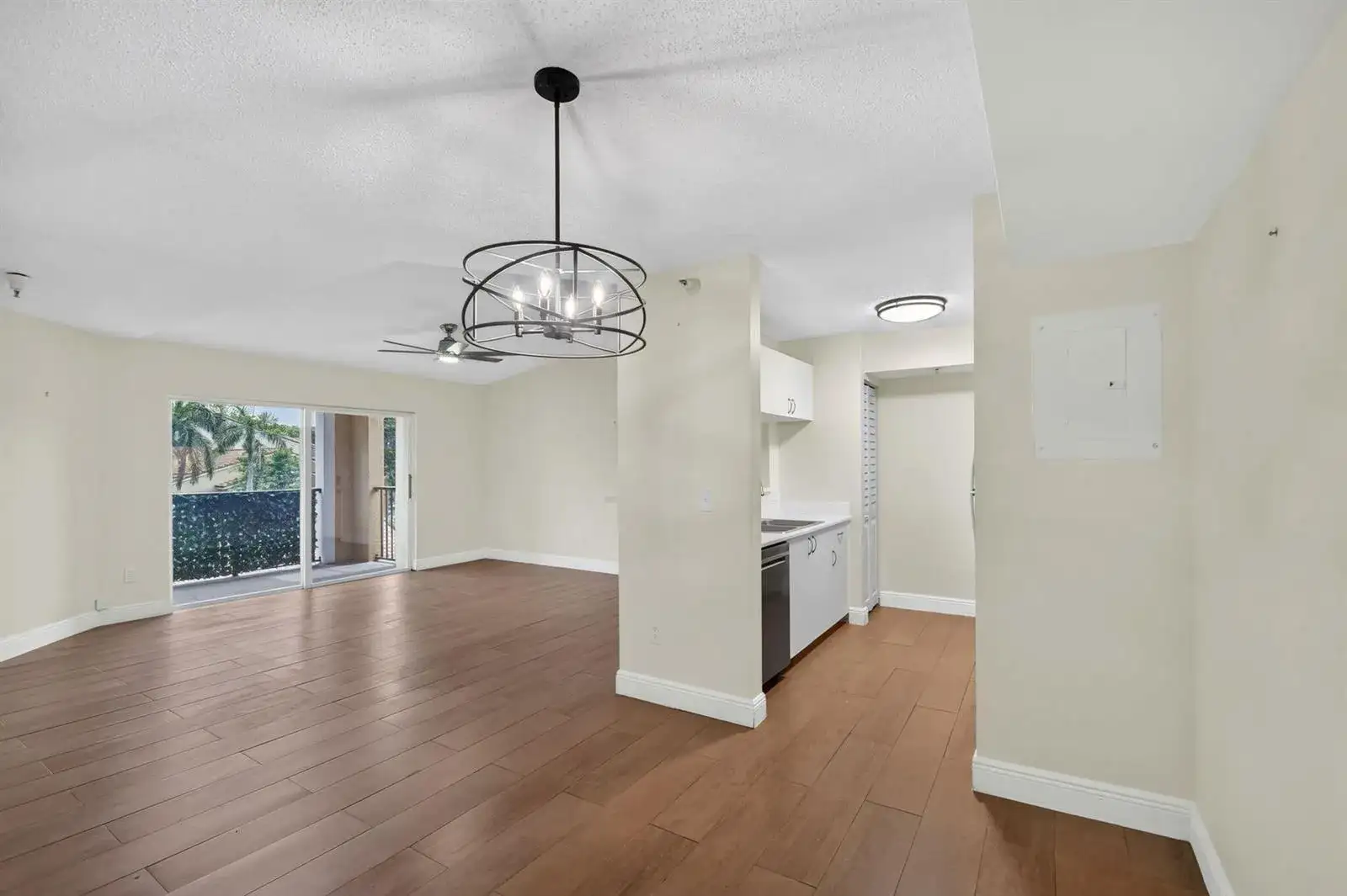 123 Yacht Club Way # 307, Hypoluxo FL 33462 photo 2