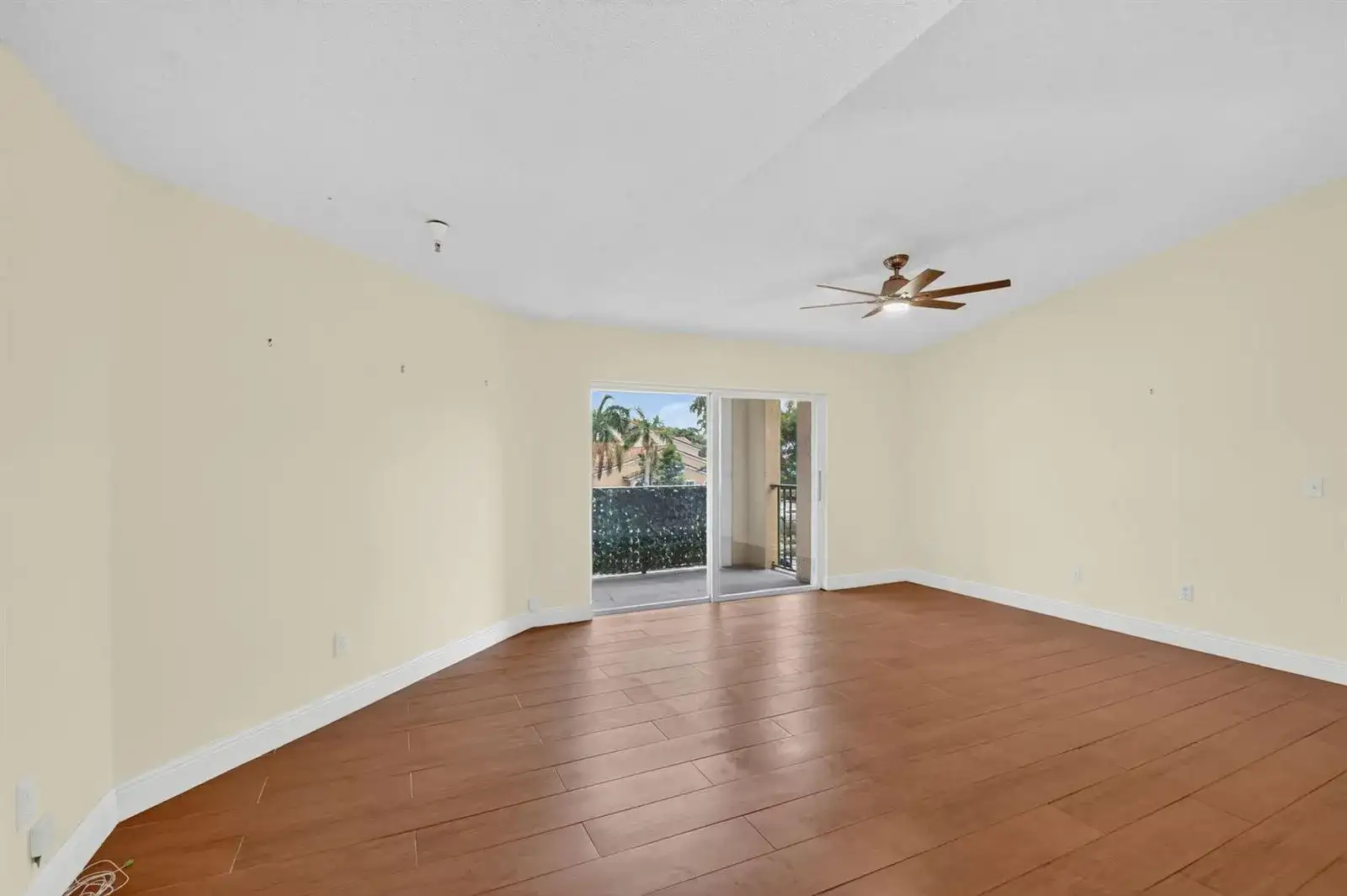 123 Yacht Club Way # 307, Hypoluxo FL 33462 photo 4
