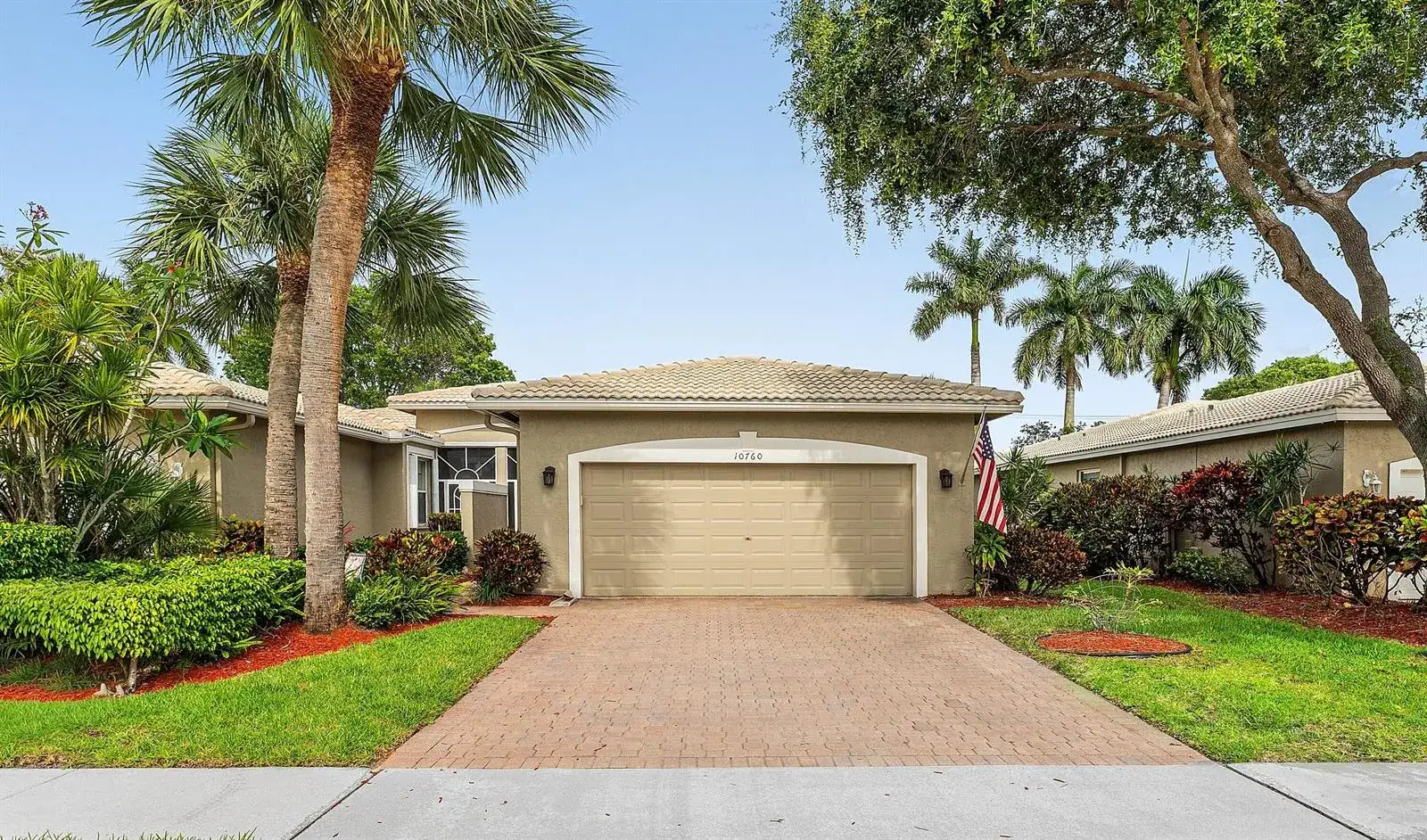 10760 Royal Caribbean Circle, Boynton Beach FL 33437