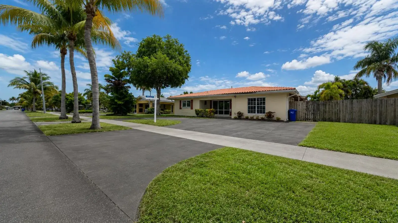 420 SE 4th Court, Pompano Beach FL 33060