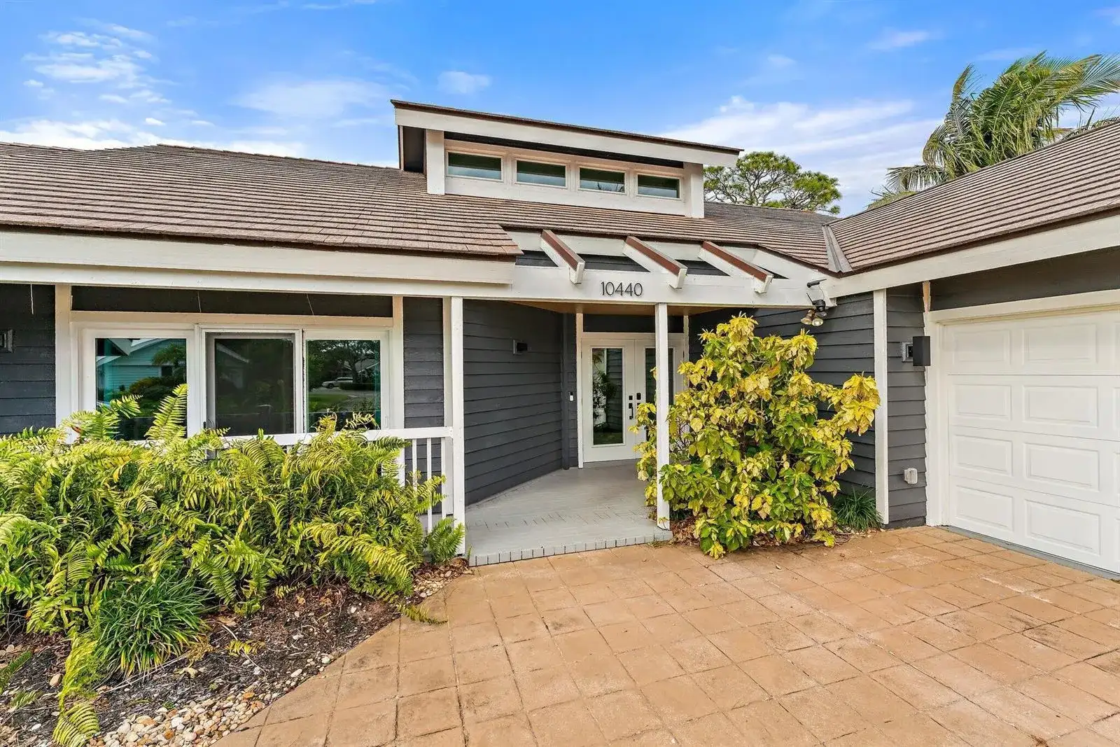 10440 SE Jupiter Narrows Drive, Hobe Sound FL 33455 photo 4