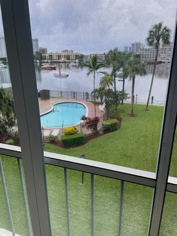 2200 Diana Drive # 315, Hallandale Beach FL 33009