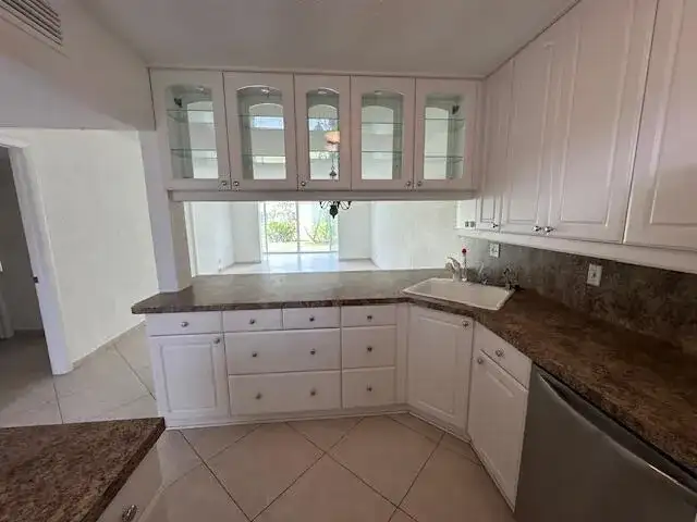 21 Abbey Lane # 107, Delray Beach FL 33446 photo 5