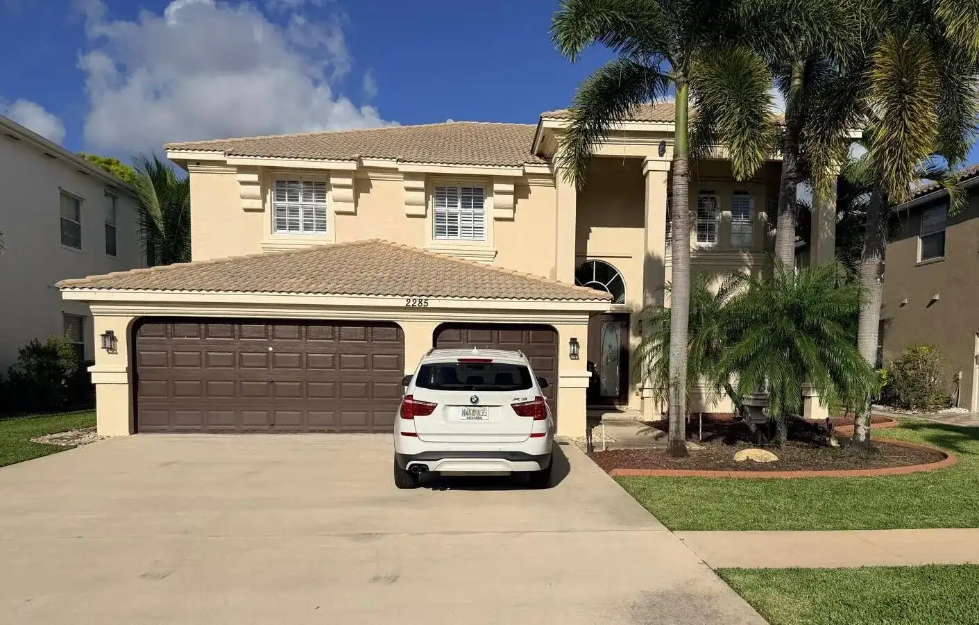 2285 Ridgewood Circle, Royal Palm Beach FL 33411