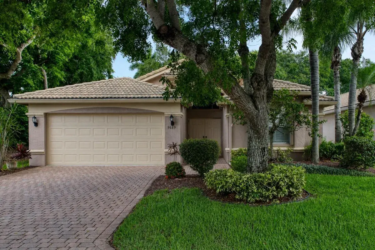 9689 Positano Way, Lake Worth FL 33467