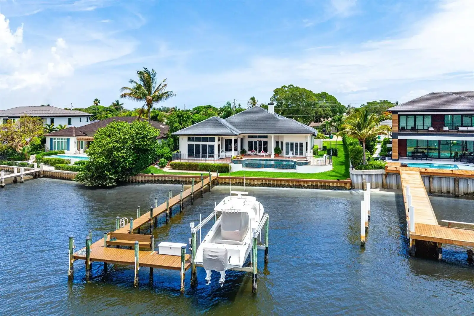 47 River Drive, Tequesta FL 33469
