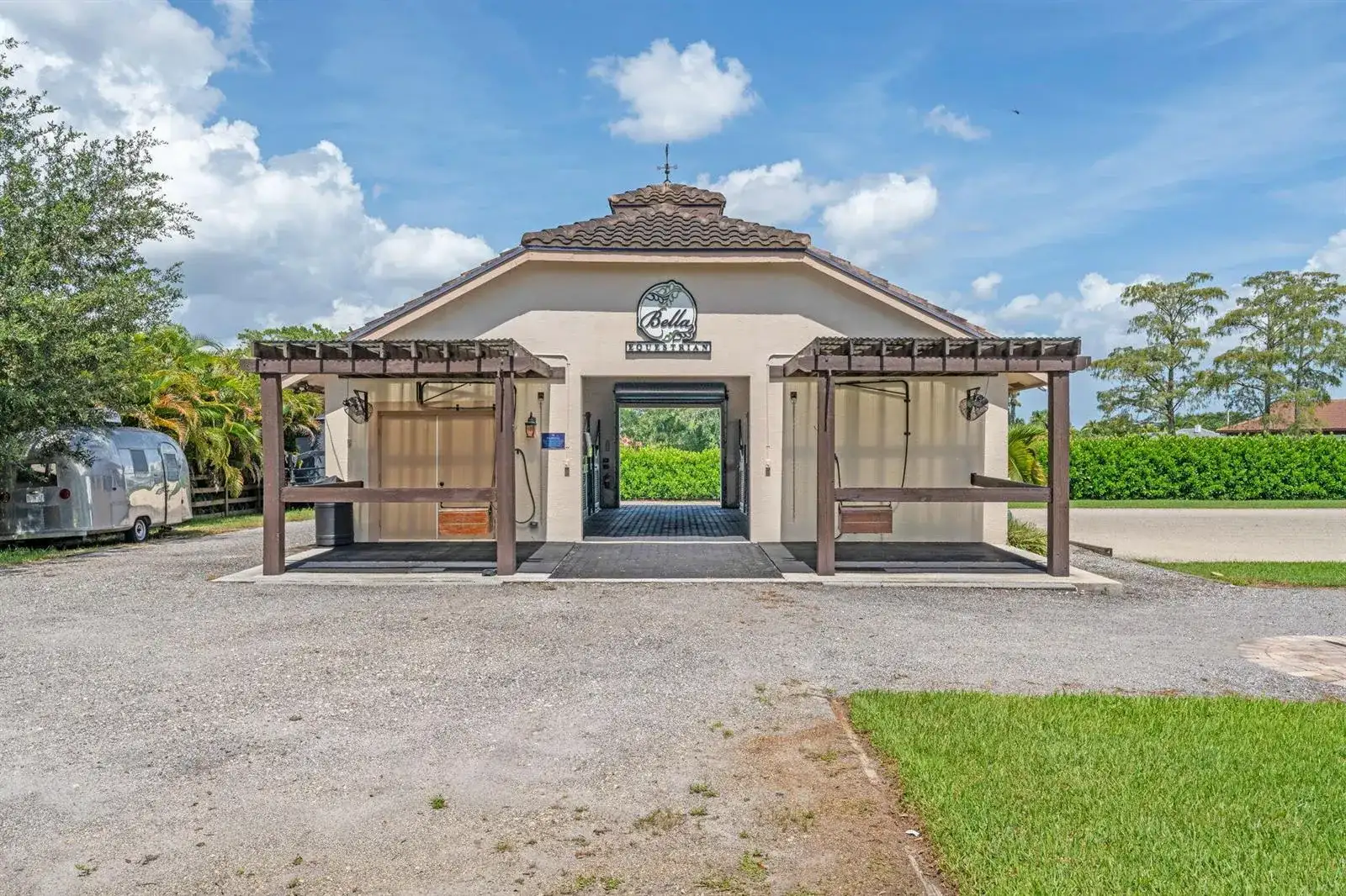 1561 Clydesdale Avenue, Wellington FL 33414 photo 3