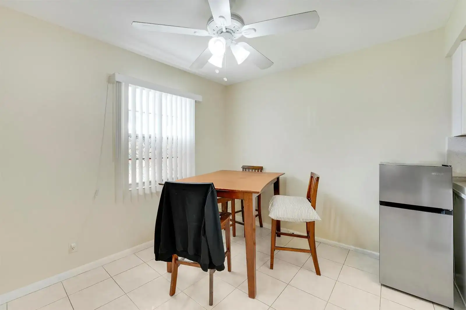 1011 Exeter, Boca Raton FL 33434 photo 4