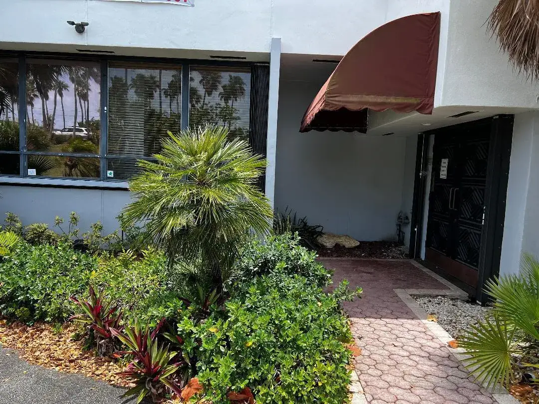 2888 E Oakland Park Boulevard # 101, Fort Lauderdale FL 33306