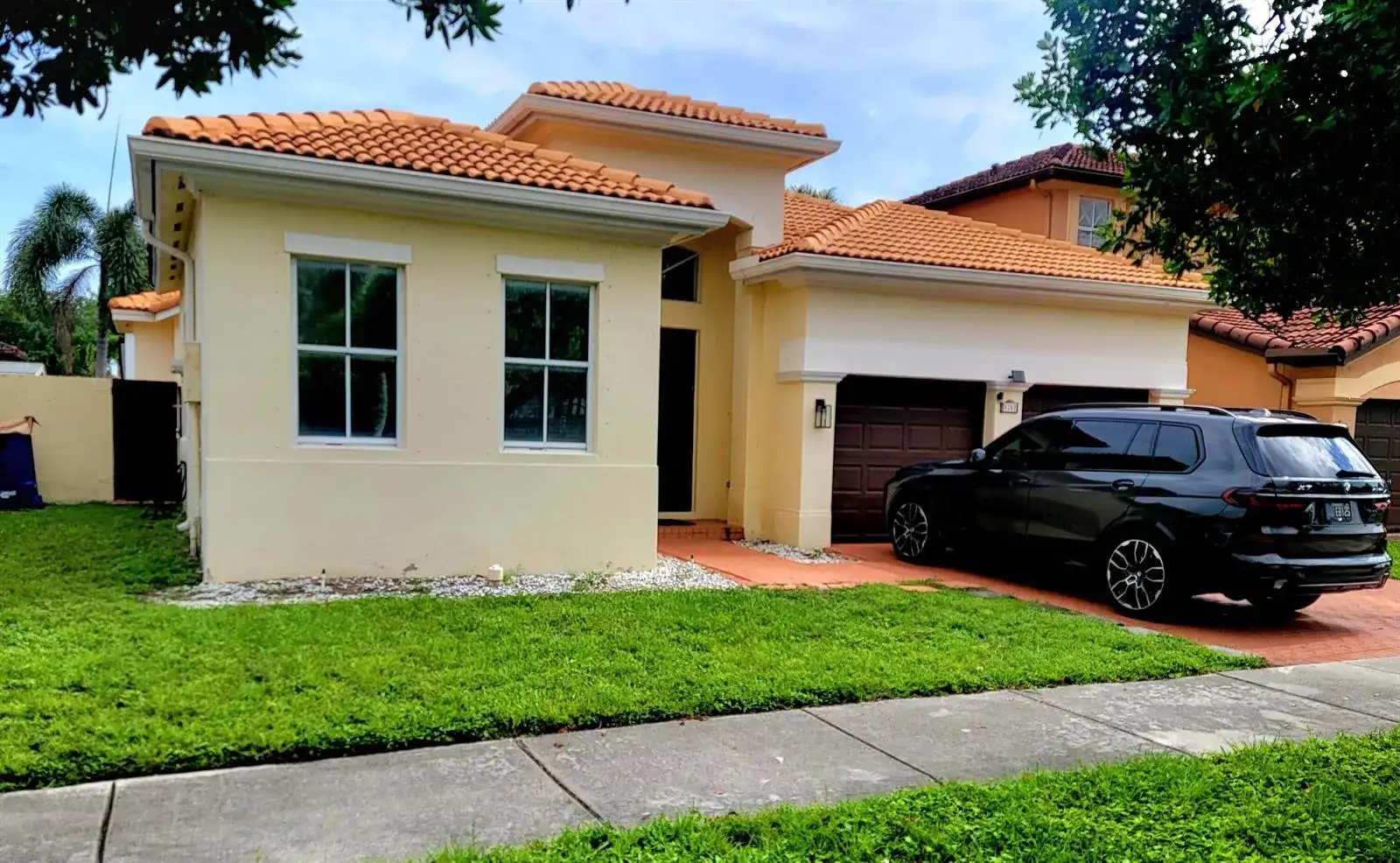 8781 NW 178th Street, Hialeah FL 33018 photo 2