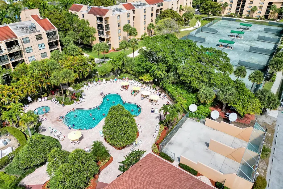450 Egret Circle # 9202, Delray Beach FL 33444