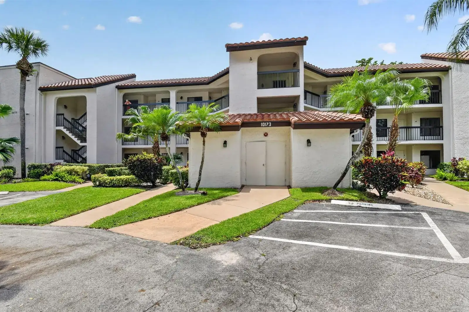 10173 Mangrove Drive # 204, Boynton Beach FL 33437 photo 2