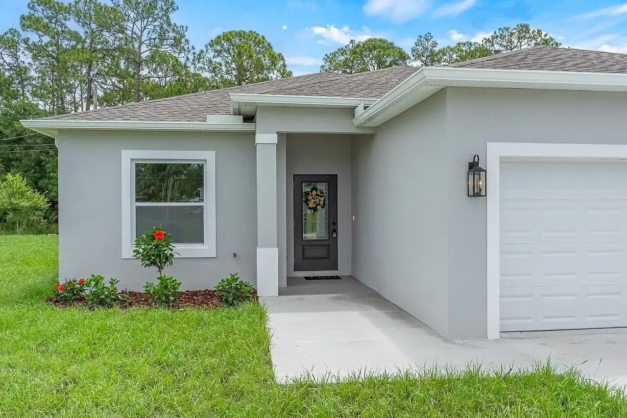 8226 104th Court, Vero Beach FL 32967 photo 4