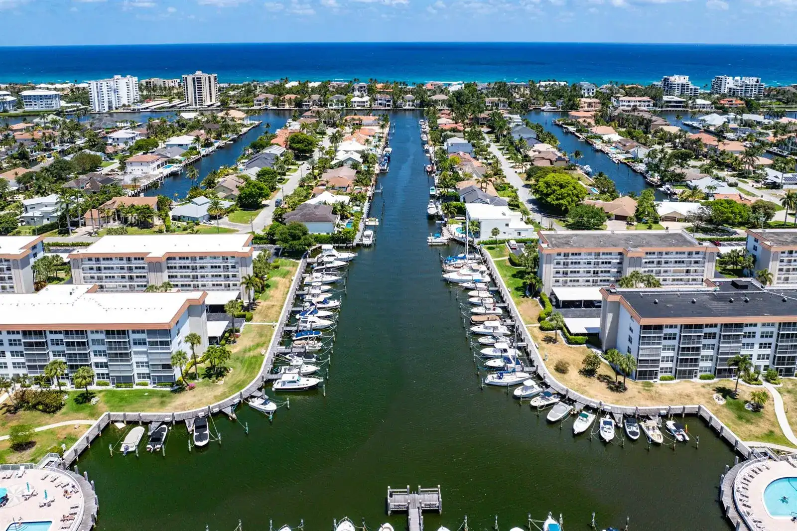 911 Gardenia Drive # 154, Delray Beach FL 33483 photo 2