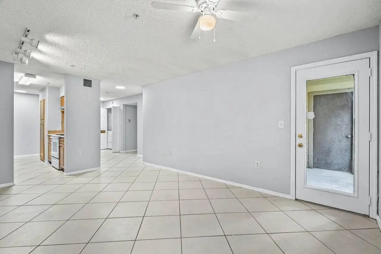 2305 N Congress Avenue # 18, Boynton Beach FL 33426 photo 5