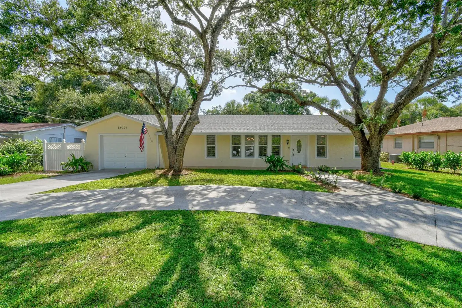 13074 23rd Avenue N, Palm Beach Gardens FL 33410