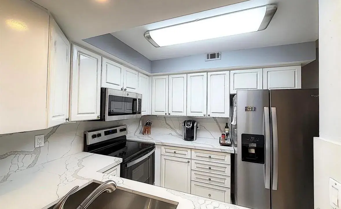 1301 River Reach Drive # 111, Fort Lauderdale FL 33315