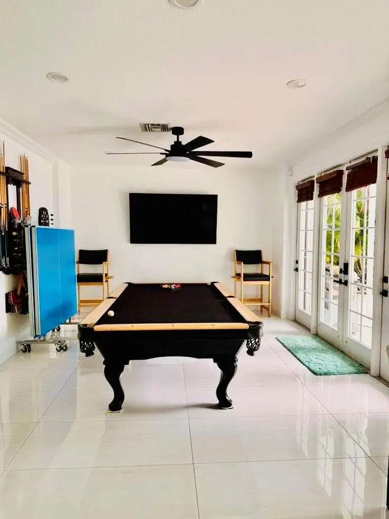 400 SW 15th Drive, Boca Raton FL 33432
