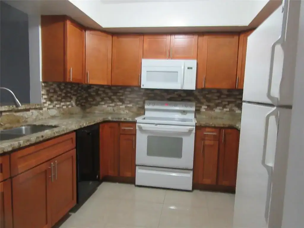 4100 NW 110th Avenue, Coral Springs FL 33065 photo 5
