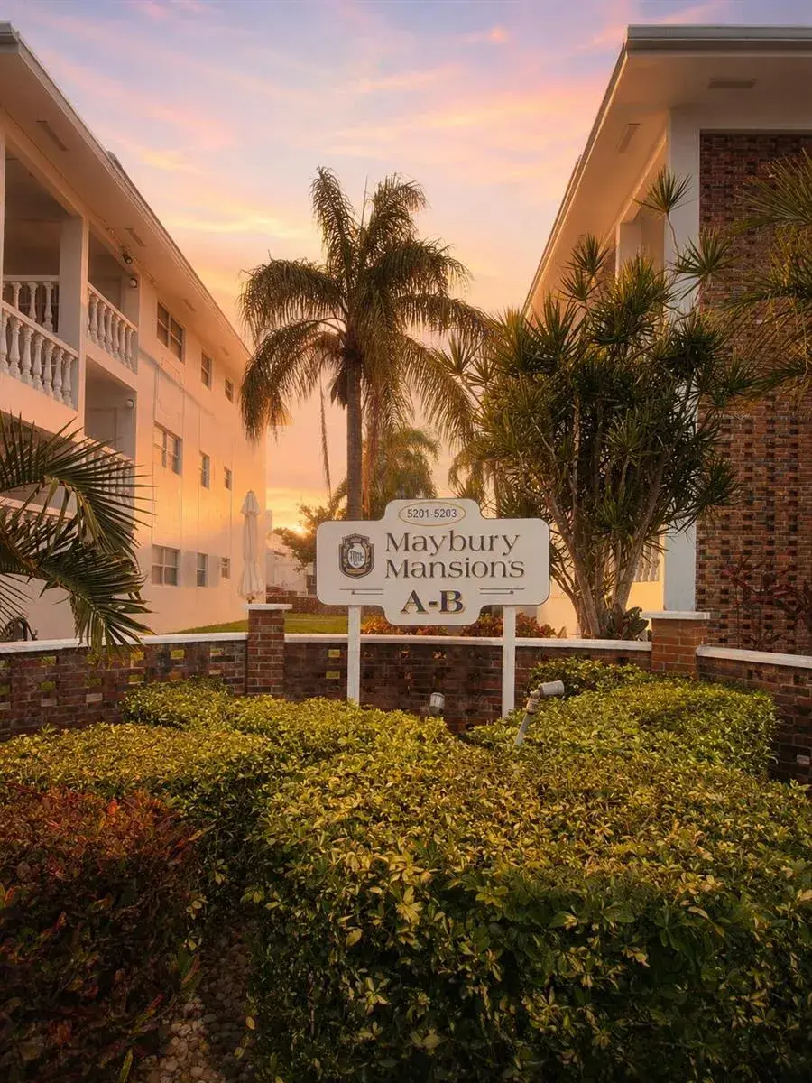 5203 NE 24th Terrace # B108, Fort Lauderdale FL 33308