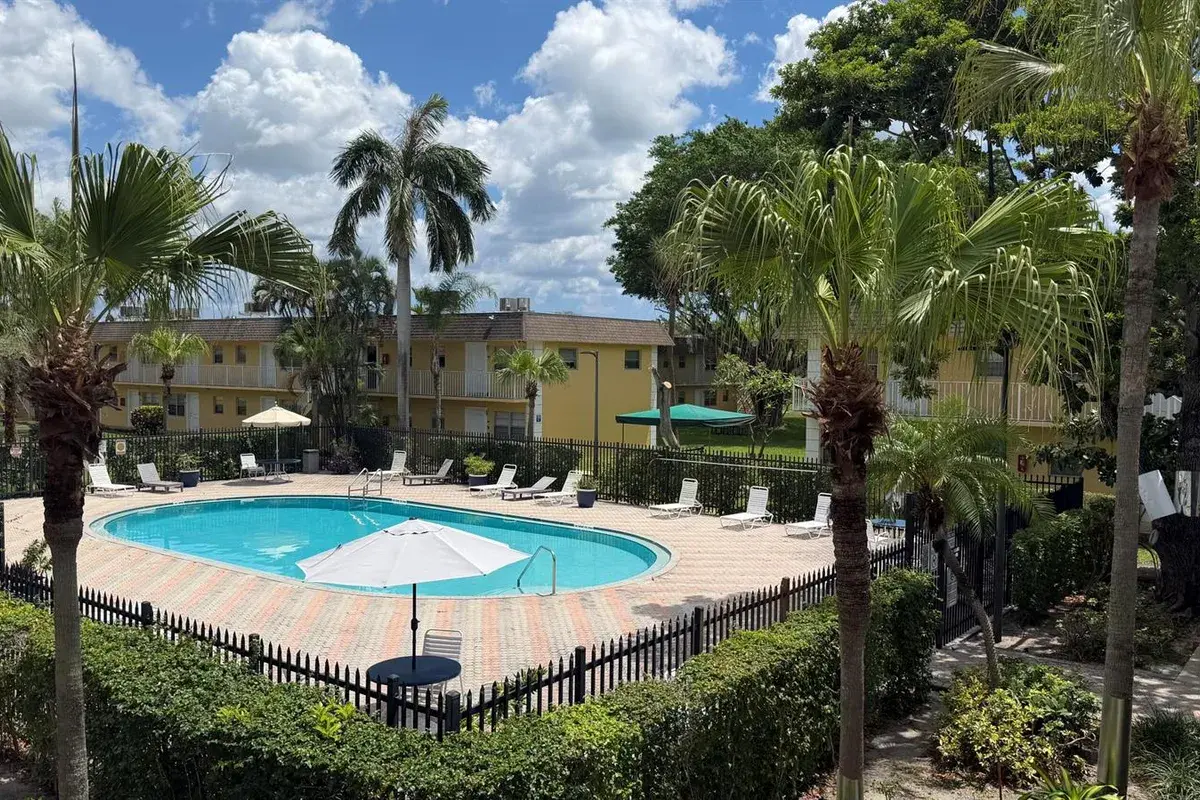 5186 NE 6th Avenue # 721, Oakland Park FL 33334