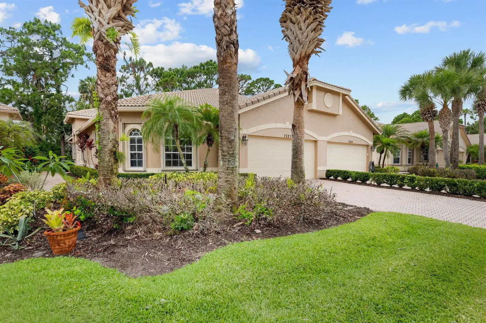 7327 Sea Pines Court, Port St. Lucie FL 34986