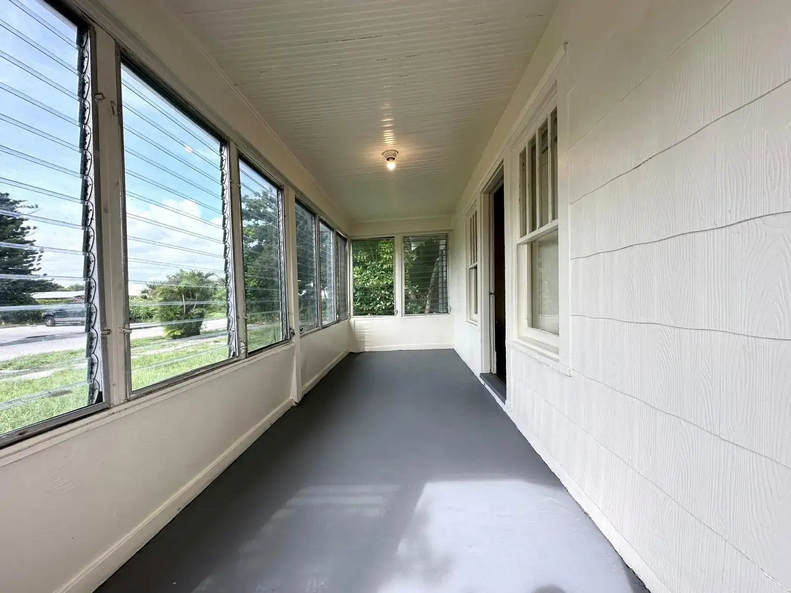 523 Valley Forge Road, West Palm Beach FL 33405 photo 4