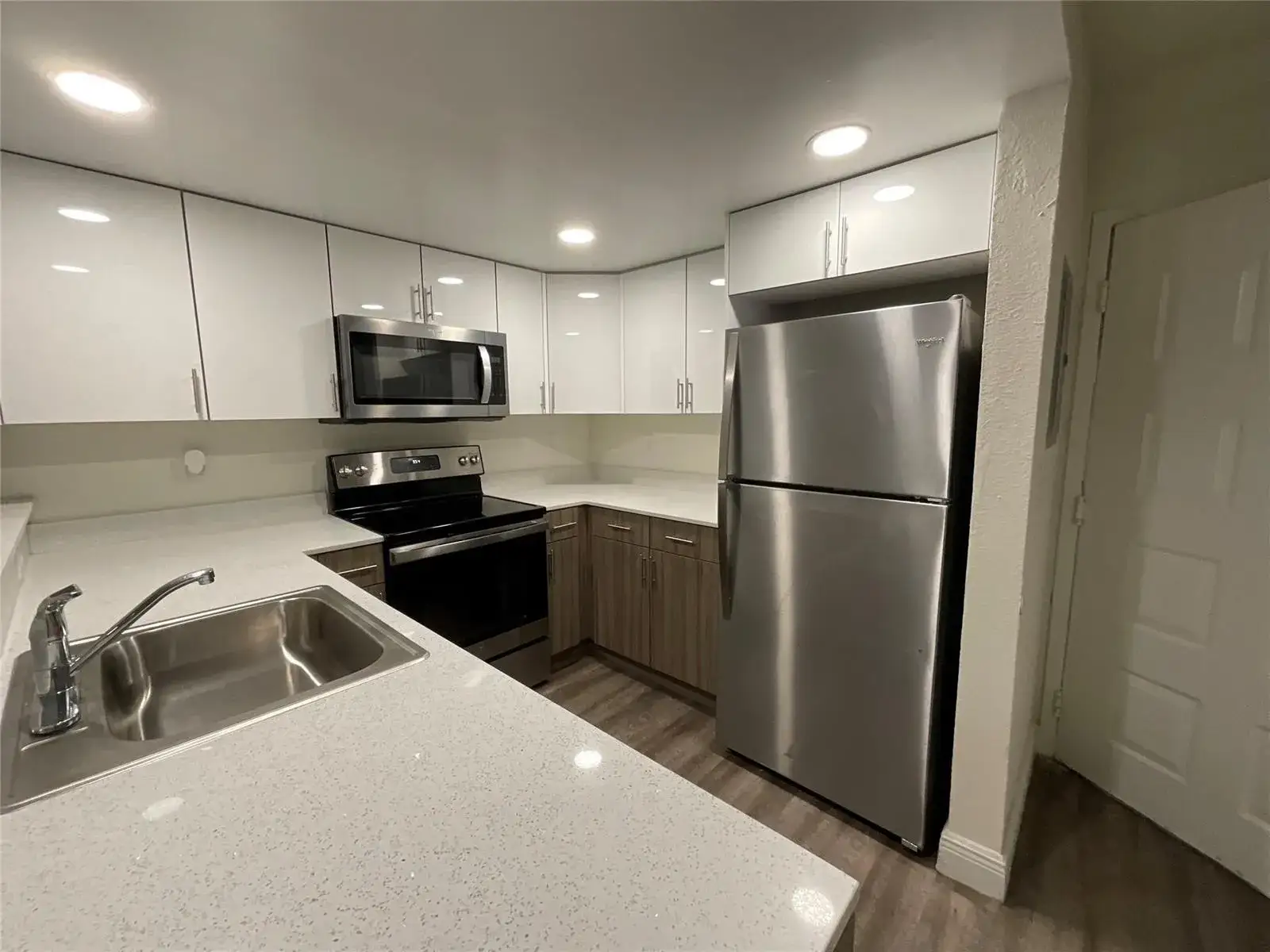 19455 NE 10 Avenue # 505, North Miami Beach FL 33179