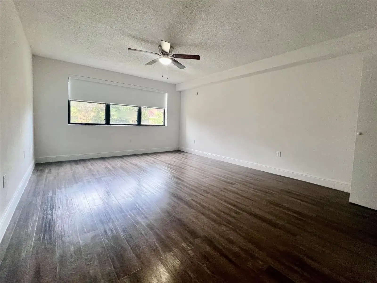 19455 NE 10 Avenue # 505, North Miami Beach FL 33179 photo 4